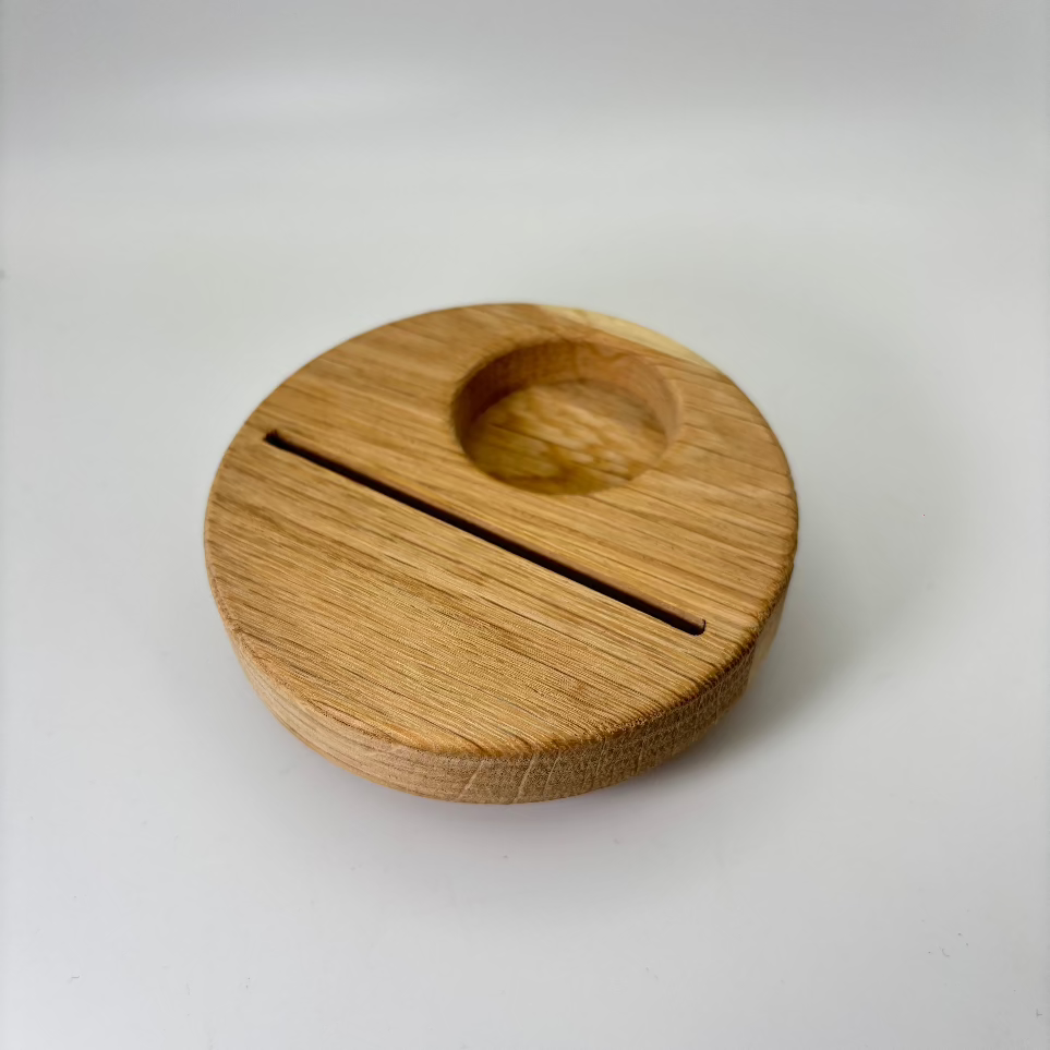 Runder Sockel aus Eiche für Teelicht mit 3,5 mm Nut